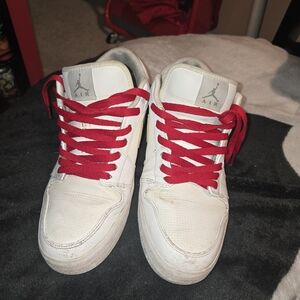 Nike Men's White Sneakers with Red Laces